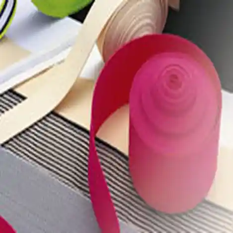 花邊與帶類鉤編機